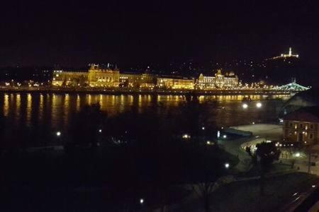 Orangehomes 130 M2 Apt With Fantastic View To River Danube بودابست المظهر الخارجي الصورة